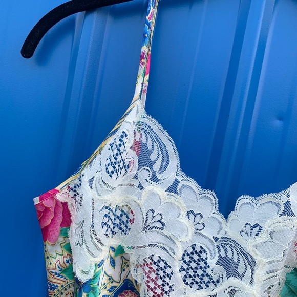 Victoria Secret Gold Label Floral Chemise Nighty 1990’s Y2K medium Rare - Picture 3 of 6